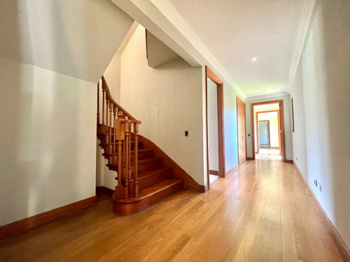 Los Nogales, Impecable Casa, Norte, Amplios Espacios, 7d 6b