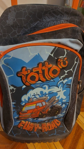 Mochila Totto Con Ruedas Estado 9/10