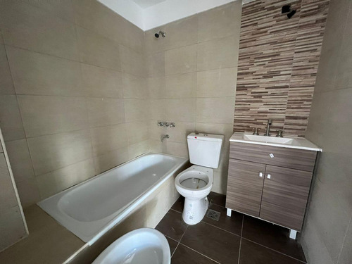 Departamento Monoambiente A La Venta En Sarandi