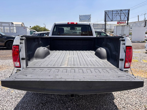 RAM Ram 1500 5.7 Cabina Sencilla 4x4
