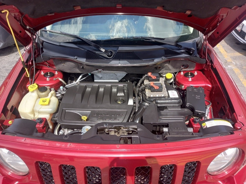 Imagen 7 de 10 de Jeep Patriot 2011 2.4 Sport Cvt 4x2 Mt