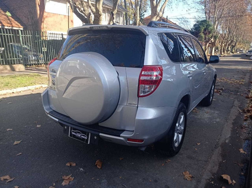 Imagen 4 de 15 de Toyota Rav 4 Caja Automática 4x4 Año 2013