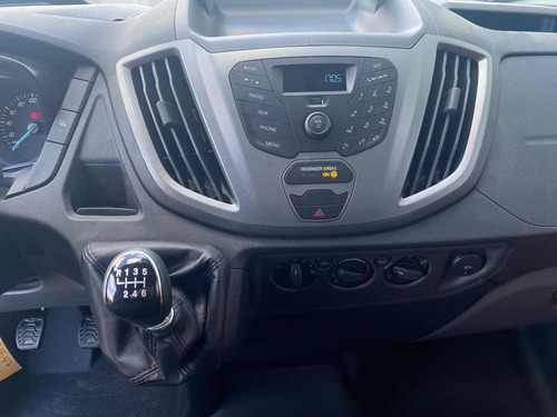 Imagen 9 de 10 de Ford Transit 2021 2.2 Furgon Largo 350l