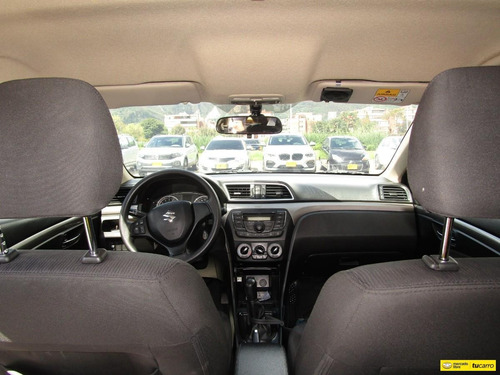 Imagen 10 de 14 de Suzuki Ciaz 1.4 Gl