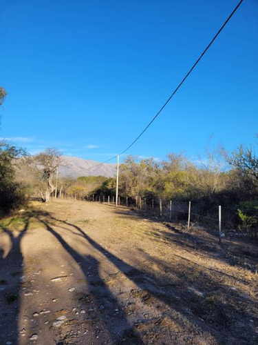 Lote En Venta Villa De Las Rosas, Frente Al Sendero La Calandria