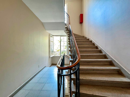 Génova | 3 Dormitorios + Estar Y Servicio | 171 M2 Totales