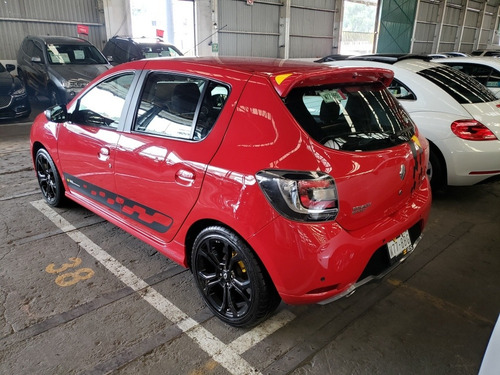 Imagen 6 de 13 de Renault Sandero 2017 2.0 R.s. L Mt
