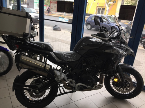 Imagen 7 de 25 de Benelli Trk 502x