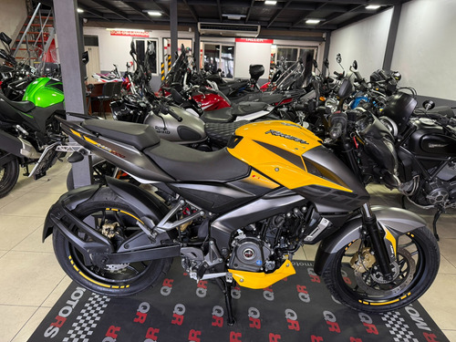 Bajaj Rouser Ns 200 Fi Abs Financio Permuto Qr Motors