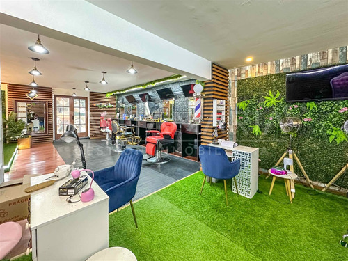 Venta Local Comercial Av. Cataluña, Concepción