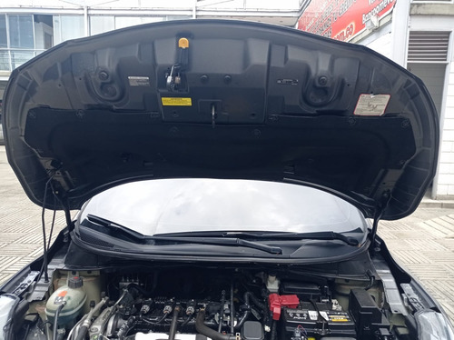 Imagen 13 de 21 de Nissan Versa