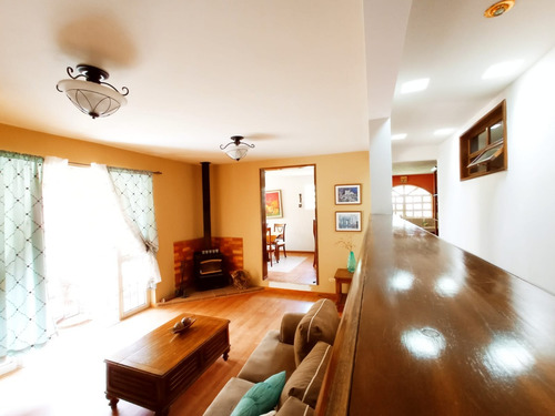 Imagen 11 de 30 de Vendo Hermosa Casa De Campo, En Excelente Estado, Comoda, Confortable, Rodeada De Entorno Natural