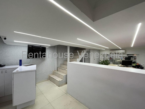 Oficina Local Comercial En Centro Comercial Paseo Las Delicias Equipado De Dos Pisos Con Aire Acondicionado Nela 25-17270
