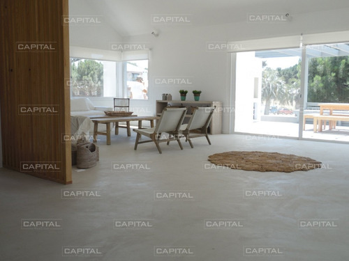 Imagen 15 de 30 de Casa De Cinco Dormitorios En Jose Ignacio - Barrio Privado Pinar Del Faro- Ref: 26524