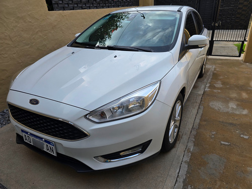 Ford Focus III 2.0 Sedan Se