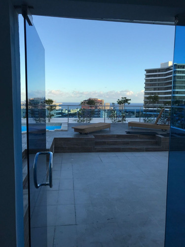 Apartamento De Tres Habitaciones En Venta En El Vergel