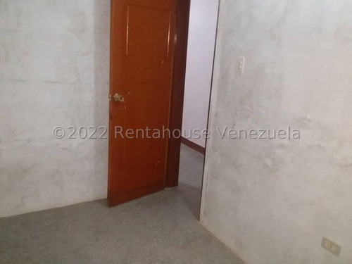 Imagen 5 de 24 de Acogedor Apartamento Con Ampliación. 04120656408 Mls 23-4143