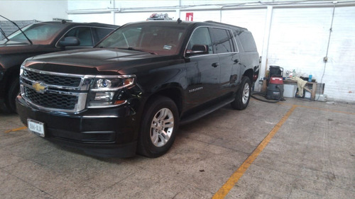 Chevrolet Suburban Ls 2016