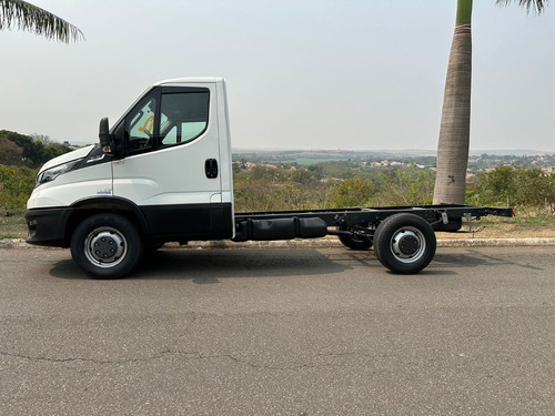 Iveco Daily 35-150 Chassi 2022 - Covelp Americana