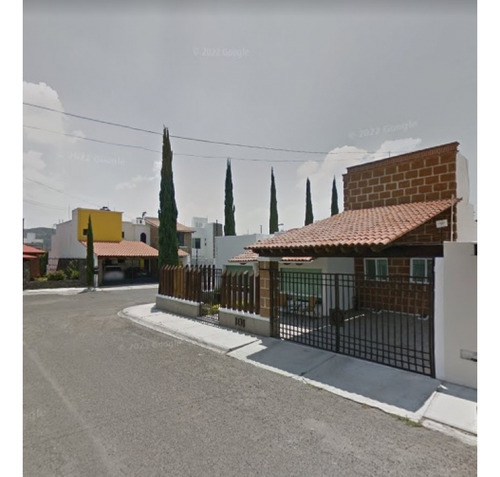 Casa En Remate En Santa Rosa Jáuregui, F-667
