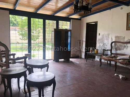 Imagen 2 de 11 de Prados Del Este Vende Casa Mls # 22-18095