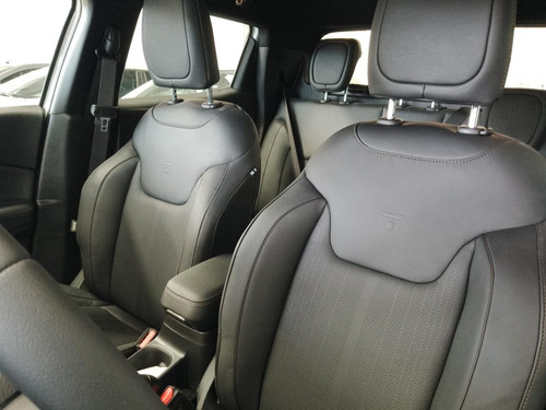 Fiat Toro 1.8 Freedom 4X2 At