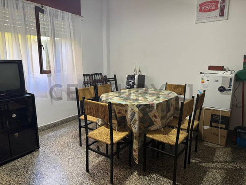 Departamento En Venta De 1 Dormitorio Cerca Del Mar San Clemente