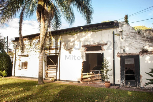 Imagen 3 de 8 de Casa En Venta En La Plata