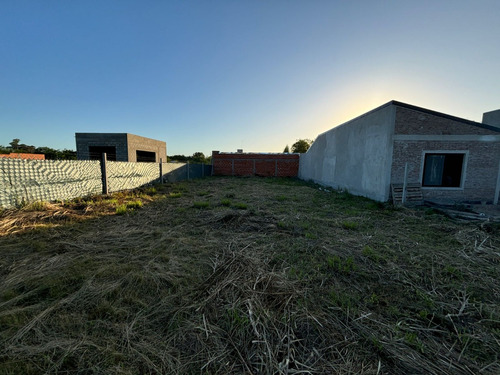 Lote 600m2 En Barrio En Crecimiento Con Escritura