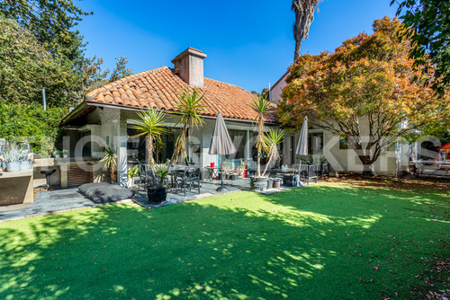 Jardin La Dehesa, Lo Barnechea