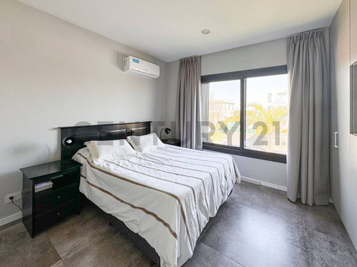 Virazón Nordelta Al Lago Casa De 3 Plantas En Venta