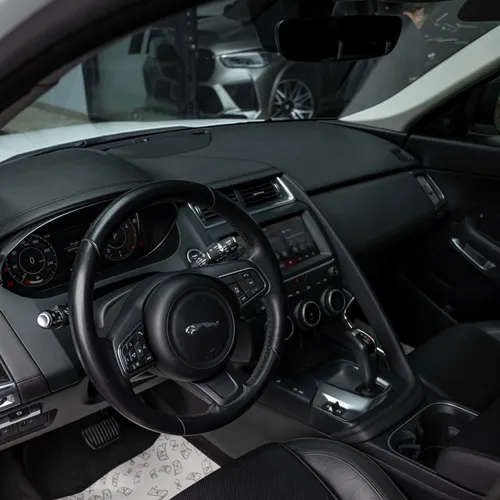 Jaguar E-Pace s 2.0