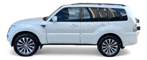 Mitsubishi Pajero Full 3.8 HPE 4X4 V6 24V GASOLINA 4P AUTOMÁTICO