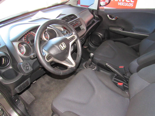 Imagem 6 de 8 de Honda Fit 1.4 Lx 16v Flex 4p Manual