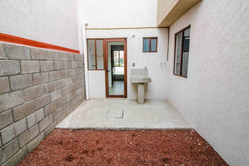 Imagen 7 de 14 de Casas De 4 Recámaras 2.5 Sanitarios En Fraccionamiento Con Alberca En Venta En Tizayuca