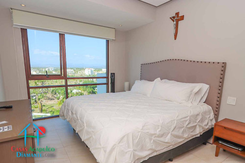Cad La Isla Emerald B8. Terraza Con Vista A Los Jardines Y Albercas