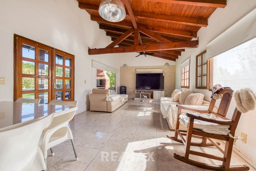 Venta Casa Quinta 4 Ambientes Con Pileta Quincho