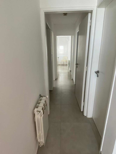Imagen 11 de 14 de Monte Hermoso Lujo Frente Al Mar! 6 Pers 3 Hab. Enero $70000 Por Dia. Diciembre 1 Q 55000/día. Diciembre 2 Q 60000. Febrero 60000/día. Marzo 55000/día . Alquiler Mínimo 7 Días.