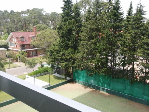 Imagen 27 de 30 de Apartamento Venta Oportunidad! 2 Dormitorios Muy Buen Estado Muy Amplio