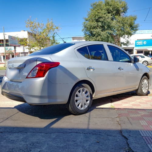 Nissan Versa Pure Drive 2018
