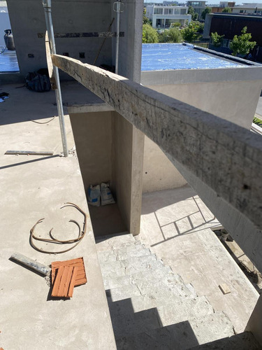 Casa Venta A Estrenar Virazón Nordelta Al Agua 4 Dormitorios En Suite Play Galeria Pileta Riego