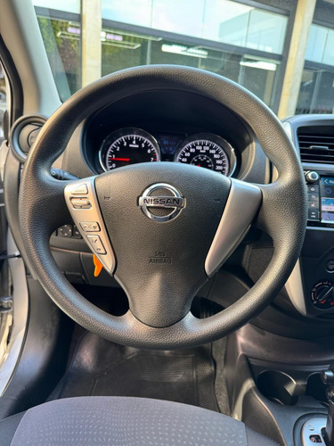 Nissan Versa 1.6 Advance At