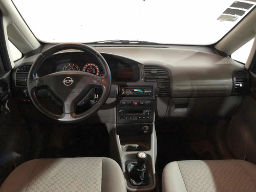 Chevrolet Zafira 2.0 Gl 2011