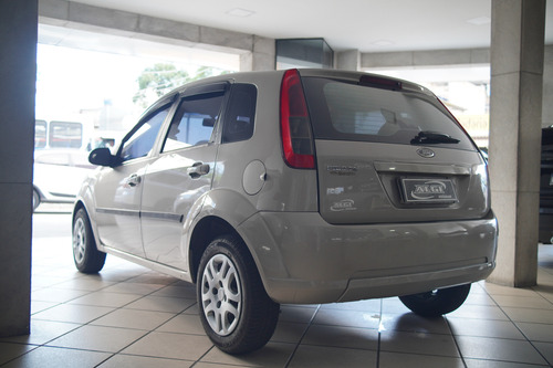Ford Fiesta 1.0 ROCAM HATCH 8V FLEX 4P MANUAL