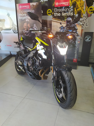 Imagen 4 de 20 de Nueva Cfmoto Nk 400 Con Tablero Tft ¡ahora En Local Quilmes!