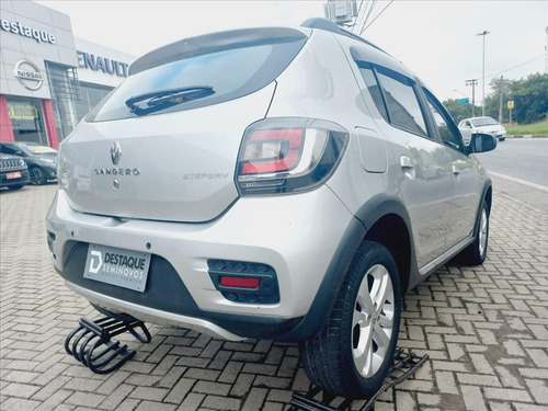 Imagem 8 de 15 de Sandero 1.6 Stepway 8v Flex 4p Manual