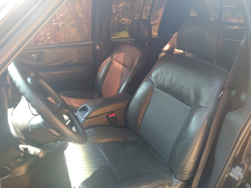 Chevrolet S10 2.8 Executive Cab. Dupla 4x4 4p