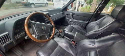 Imagen 5 de 15 de Alfa Romeo 164