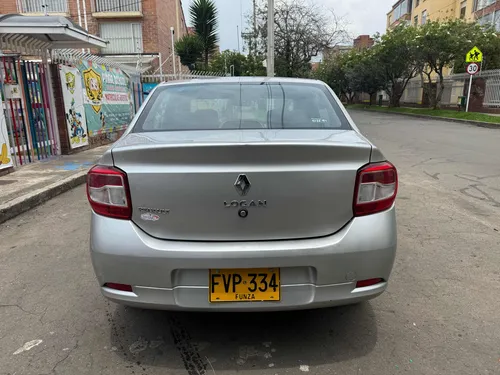 Renault Logan 1.6 Authentique