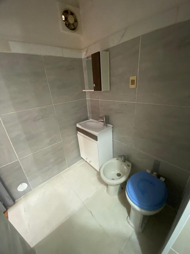 Casa En Venta O Alquiler, Cerrito De La Victoria. Excelente Ubicación